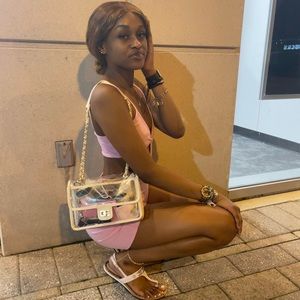 Meet your Posher, Brionah